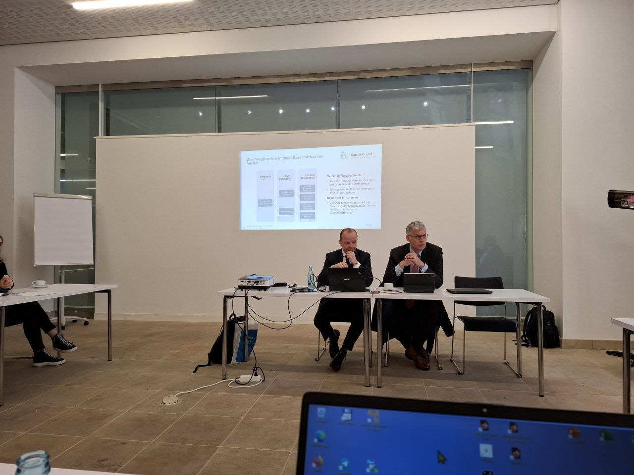 Im Bild links René Hobusch, rechts Kai. H. Warnecke, Foto Marko Winter