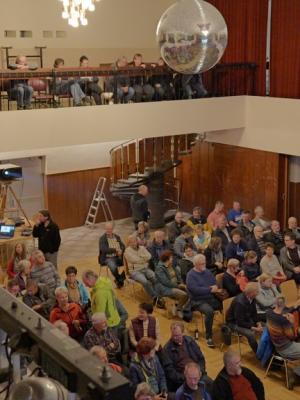 Das Kulturhaus ist ein beeindruckendes Gebäude...