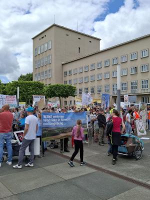 Kreativer und friedlicher Protest getragen von Bürgern