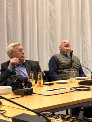 Ein herzhaftes Lachen...