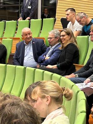 Politik mit einem Lächeln: 